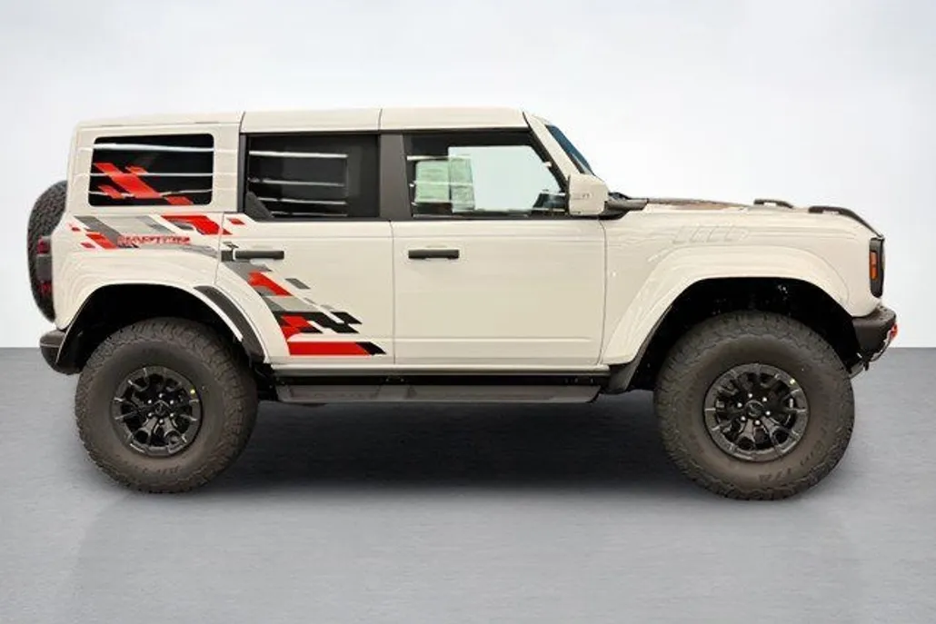 2025 Ford Bronco Raptor photo 1