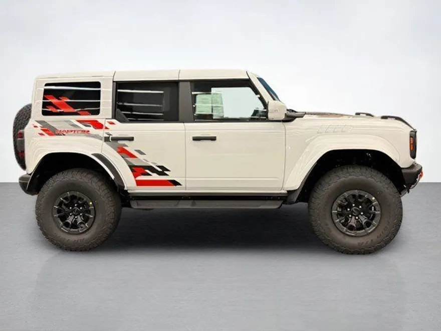 2025 Ford Bronco Raptor photo 1