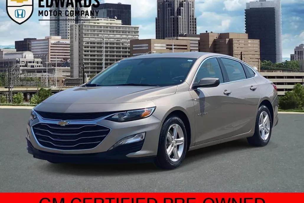 2024 Chevrolet Malibu 1LT photo 1
