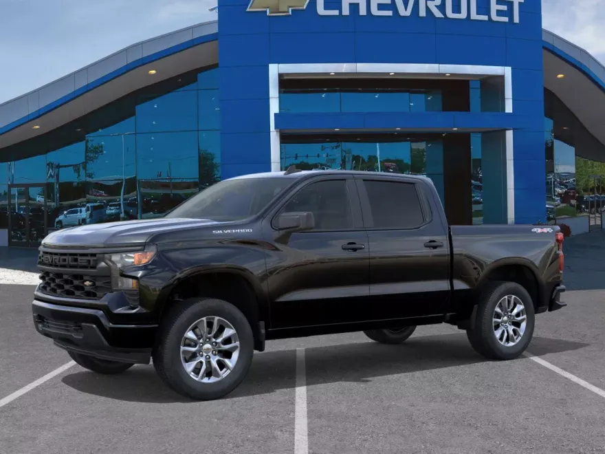 2026 Chevrolet Silverado 1500 Custom photo 1