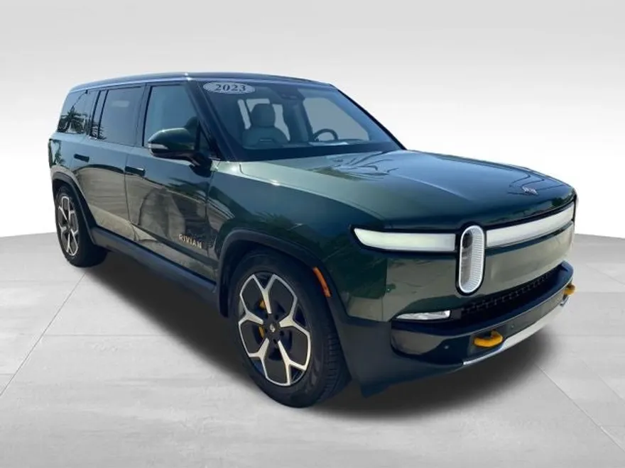 2023 Rivian R1S Adventure photo 1