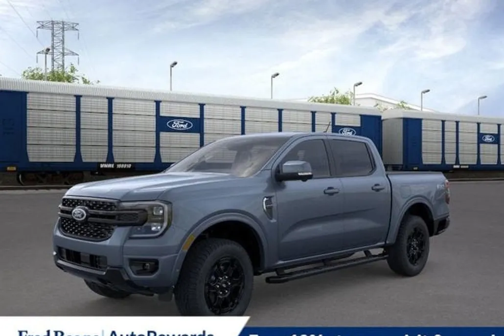 2025 Ford Ranger Lariat photo 1