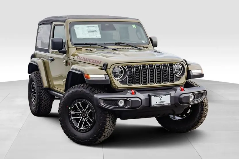 2025 Jeep Wrangler Rubicon photo 1