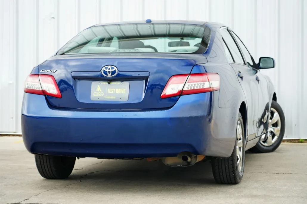 2010 Toyota Camry photo 1