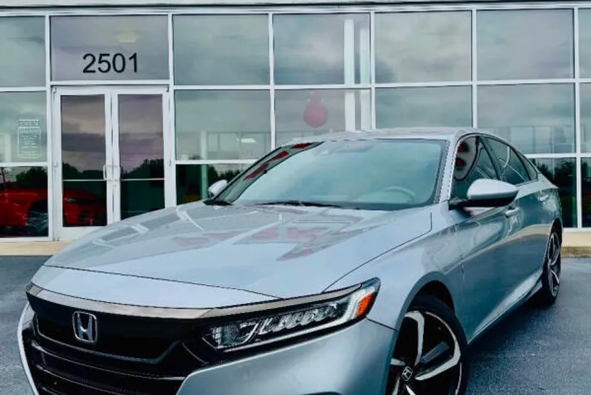 2018 Honda Accord Sport photo 1