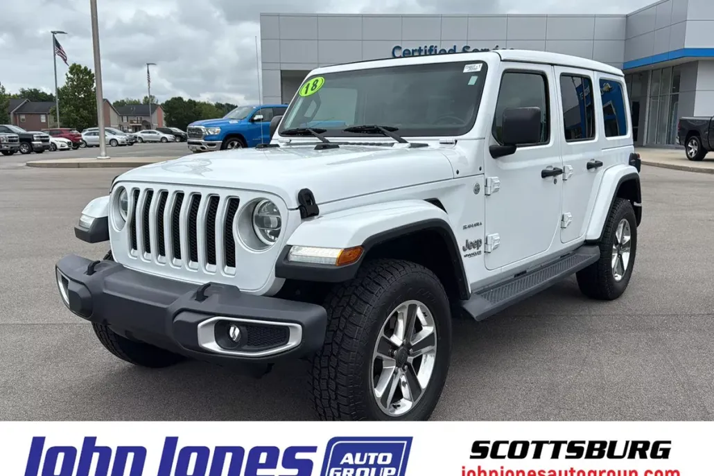 2018 Jeep Wrangler Unlimited Sahara photo 1