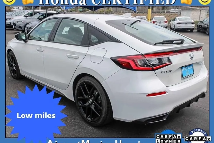 2022 Honda Civic Sport photo 1