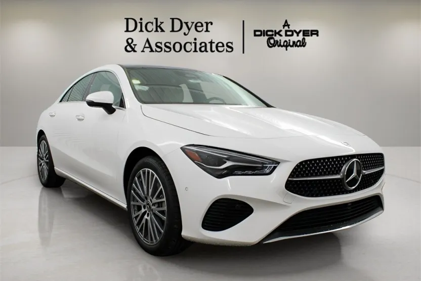 2025 Mercedes Benz CLA 250 photo 1