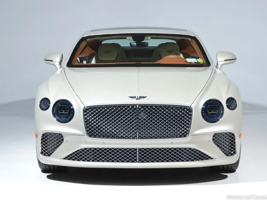2022 Bentley Continental V8 photo 2