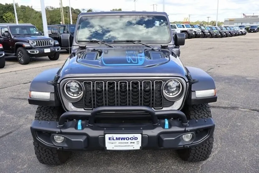 2023 Jeep Wrangler Rubicon 4xe photo 1