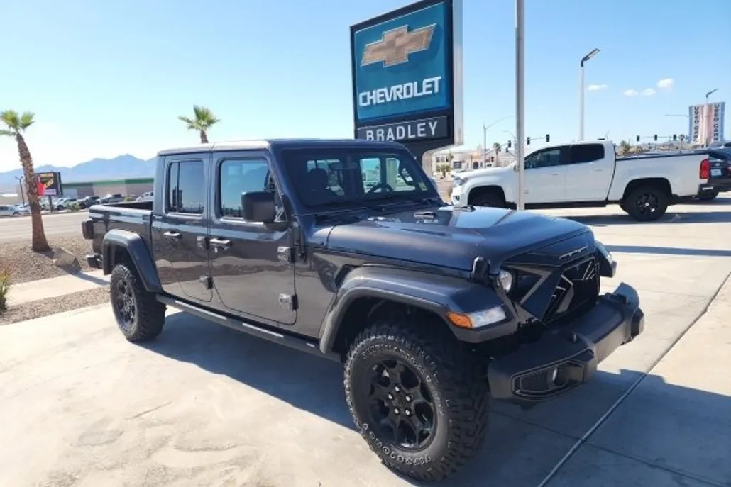 2023 Jeep Gladiator Willys photo 1