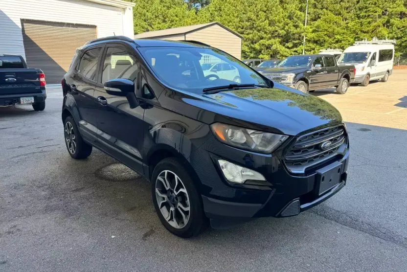2020 Ford EcoSport SES photo 1