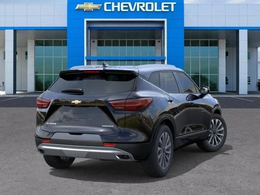 2025 Chevrolet Blazer Premier photo 1