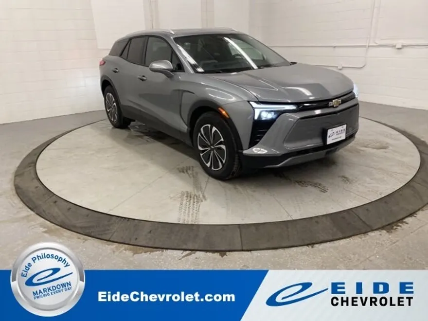 2024 Chevrolet Blazer EV photo 1