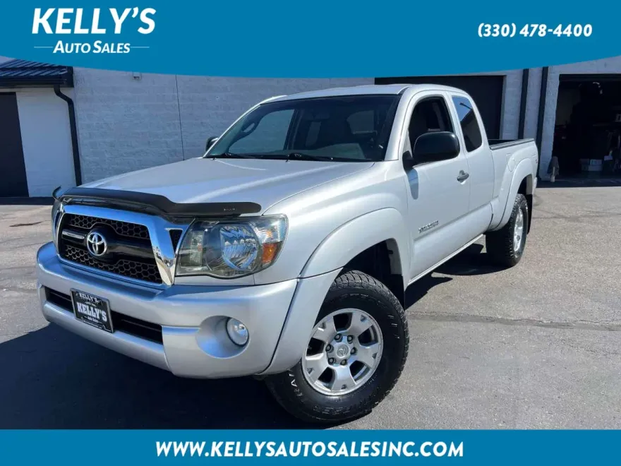 2011 Toyota Tacoma 4x4 Access Cab V6 photo 1