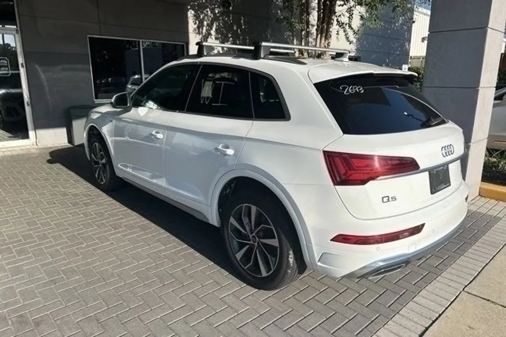 2024 Audi Q5 45 S line Premium Plus photo 1