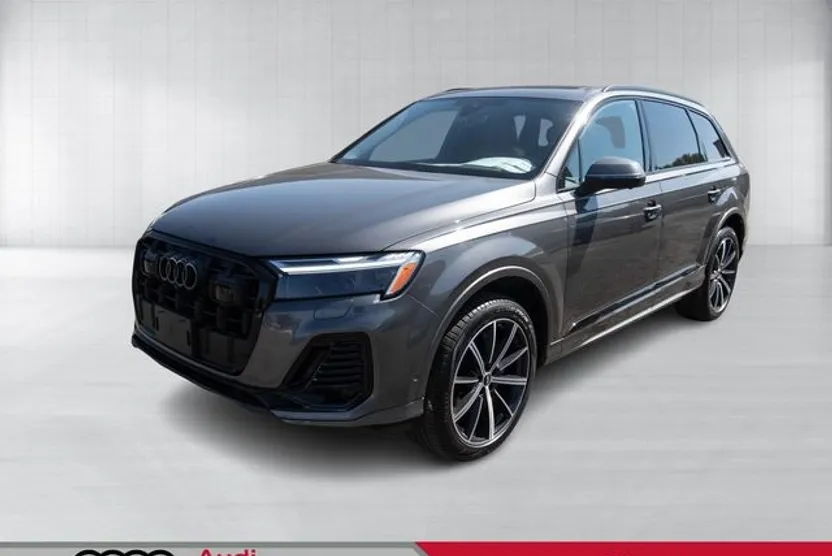2025 Audi Q7 45 Premium Plus photo 1