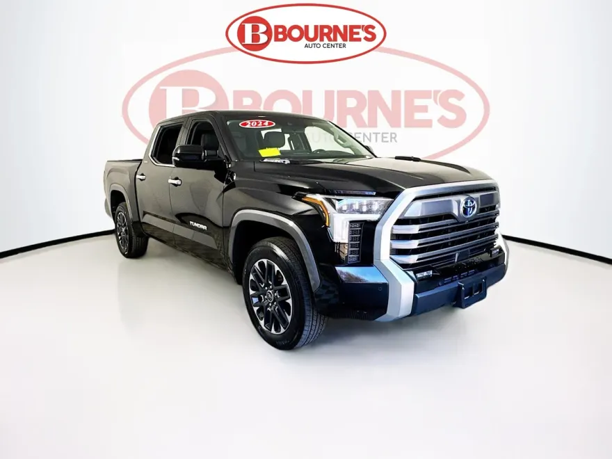 2024 Toyota Tundra CrewMax Limited photo 1