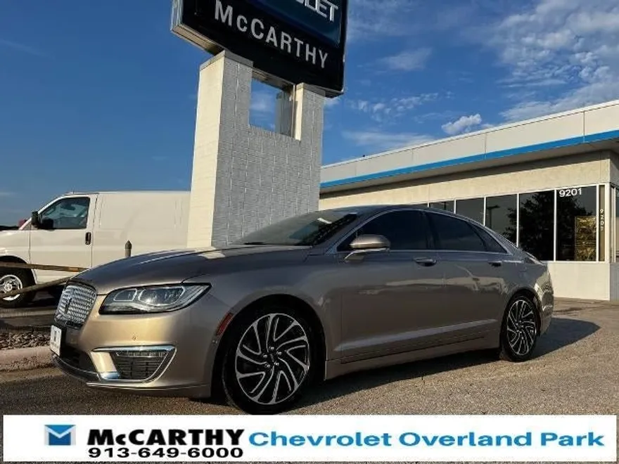 2020 Lincoln MKZ Reserve photo 1