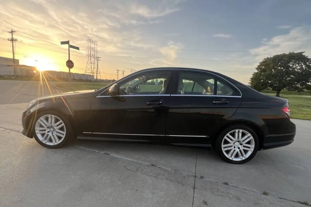 2009 Mercedes Benz C 300 4MATIC photo 1