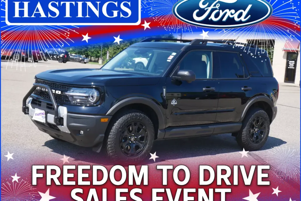 2025 Ford Bronco Sport Outer Banks photo 1