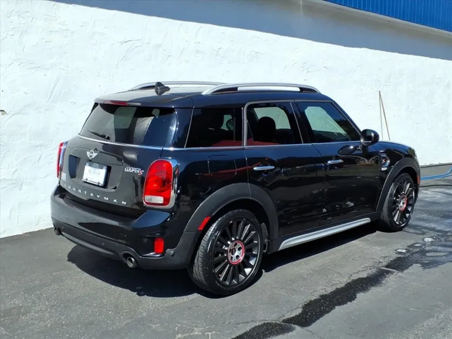 2018 Mini Countryman S photo 1