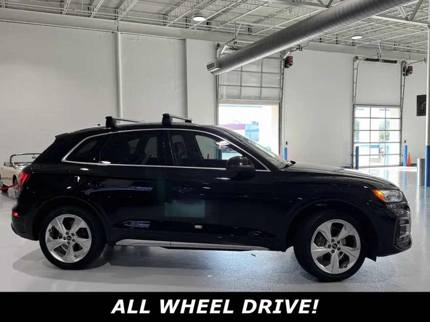 2021 Audi Q5 Premium Plus 45 TFSI photo 1