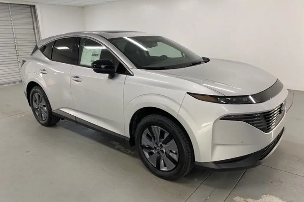 2025 Nissan Murano SL photo 1