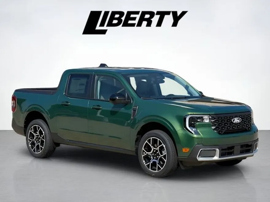 2025 Ford Maverick Lariat photo 1