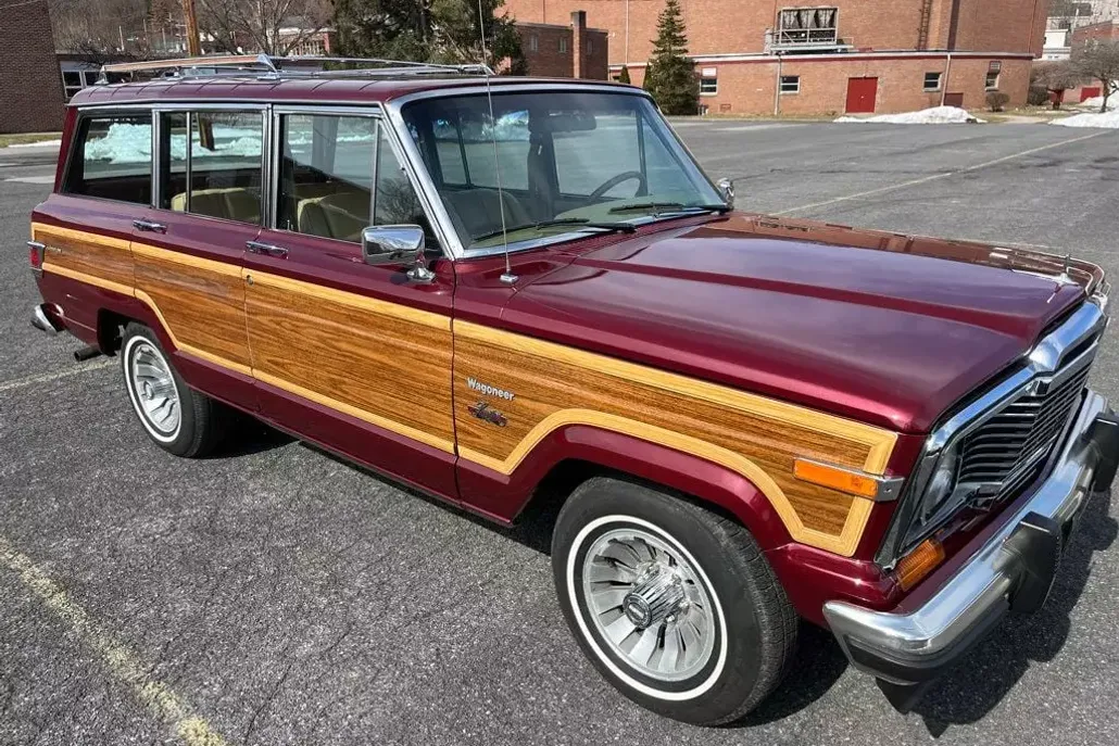 1981 Jeep Wagoneer Limited photo 1