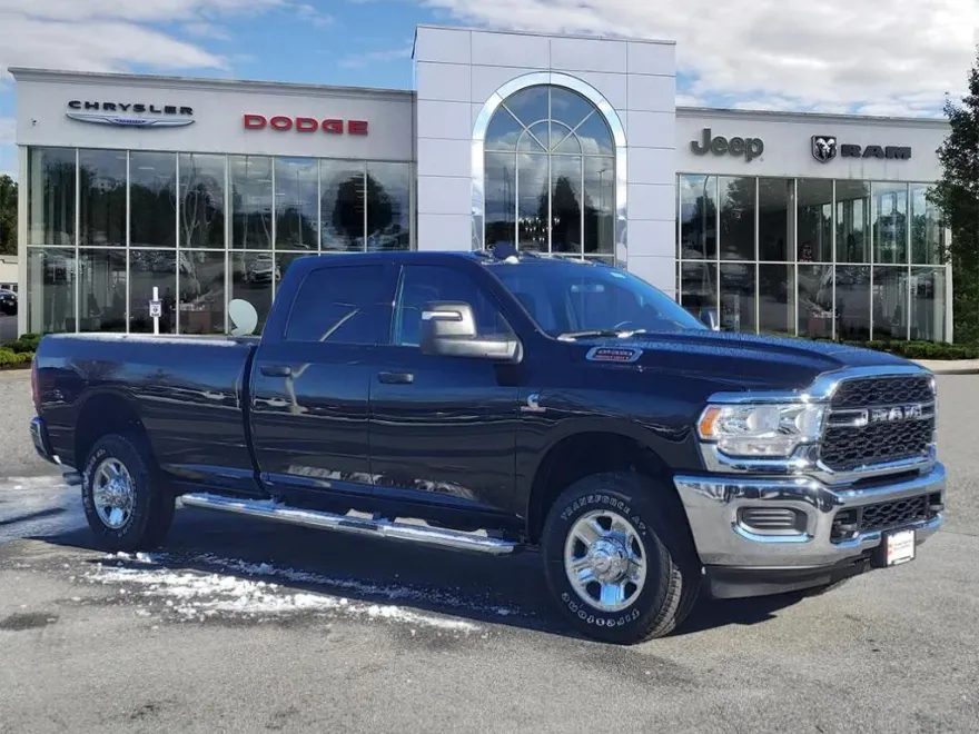 2024 Ram 2500 Tradesman photo 1
