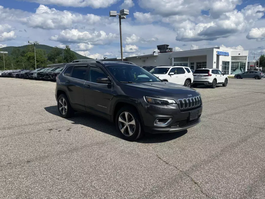 2019 Jeep Cherokee Limited photo 1