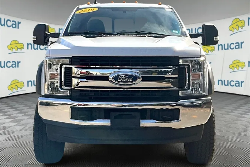 2019 Ford F-350 photo 1