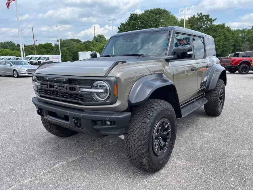 2025 Ford Bronco Raptor photo 1