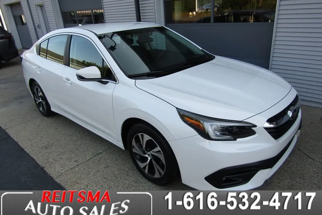 2020 Subaru Legacy Premium photo 1