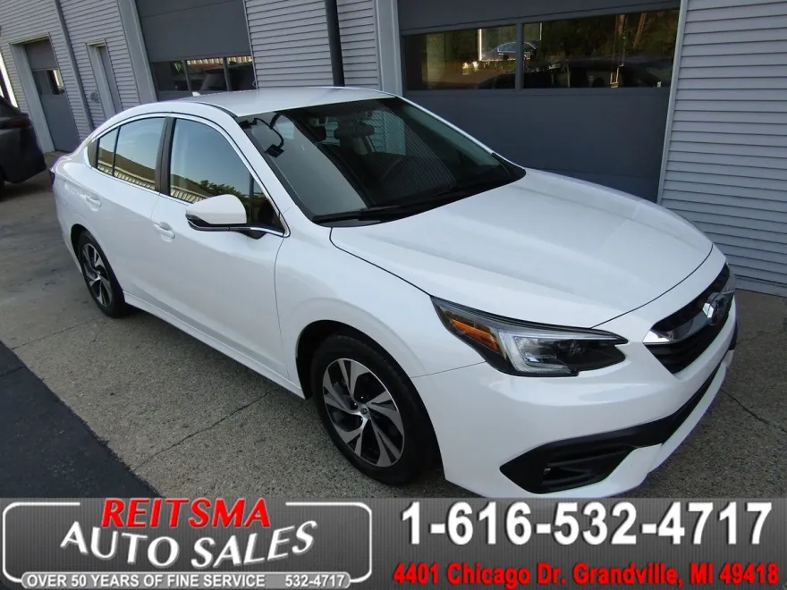 2020 Subaru Legacy Premium photo 1