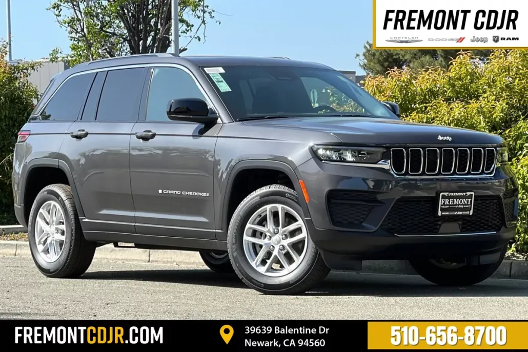 2025 Jeep Grand Cherokee Laredo X photo 1