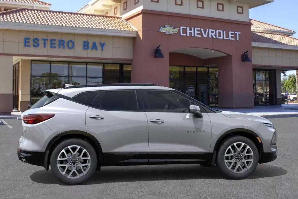 2025 Chevrolet Blazer RS photo 1