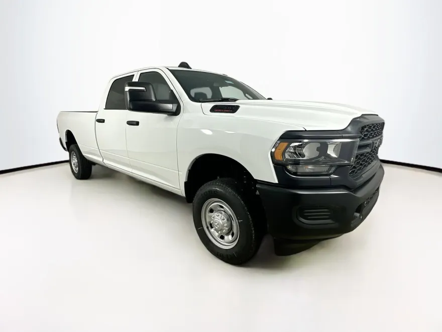 2024 Ram 2500 Tradesman photo 1