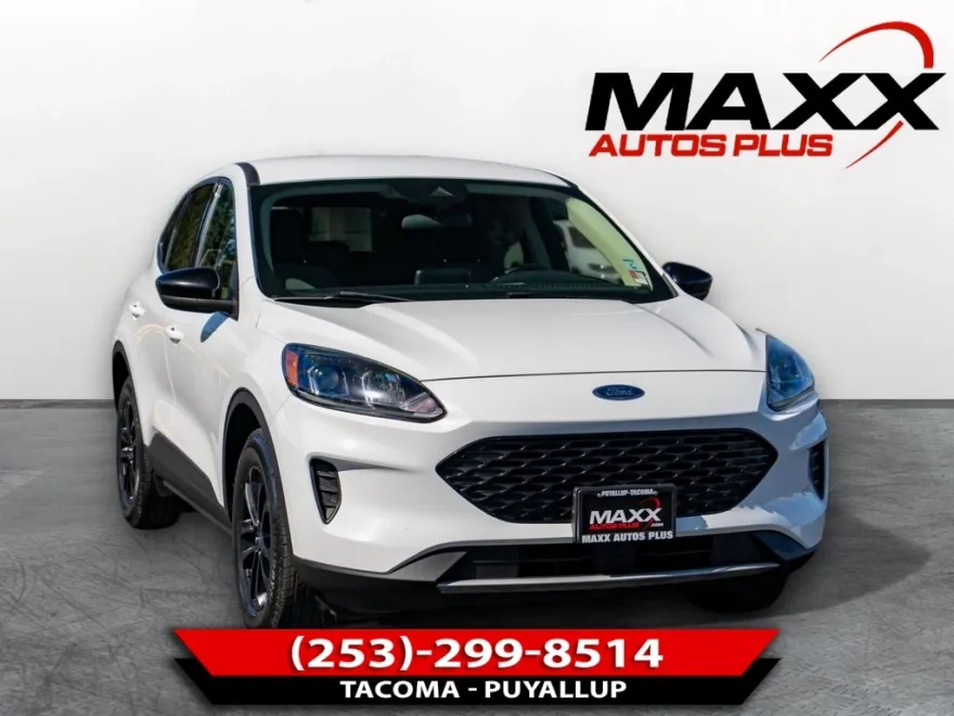 2020 Ford Escape SE Sport Hybrid photo 1