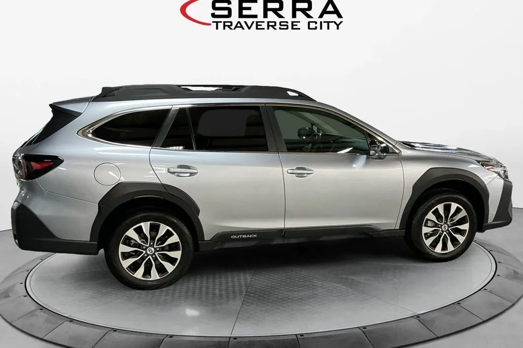 2024 Subaru Outback Limited photo 1