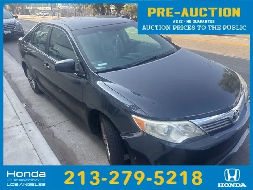 2013 Toyota Camry L photo 1