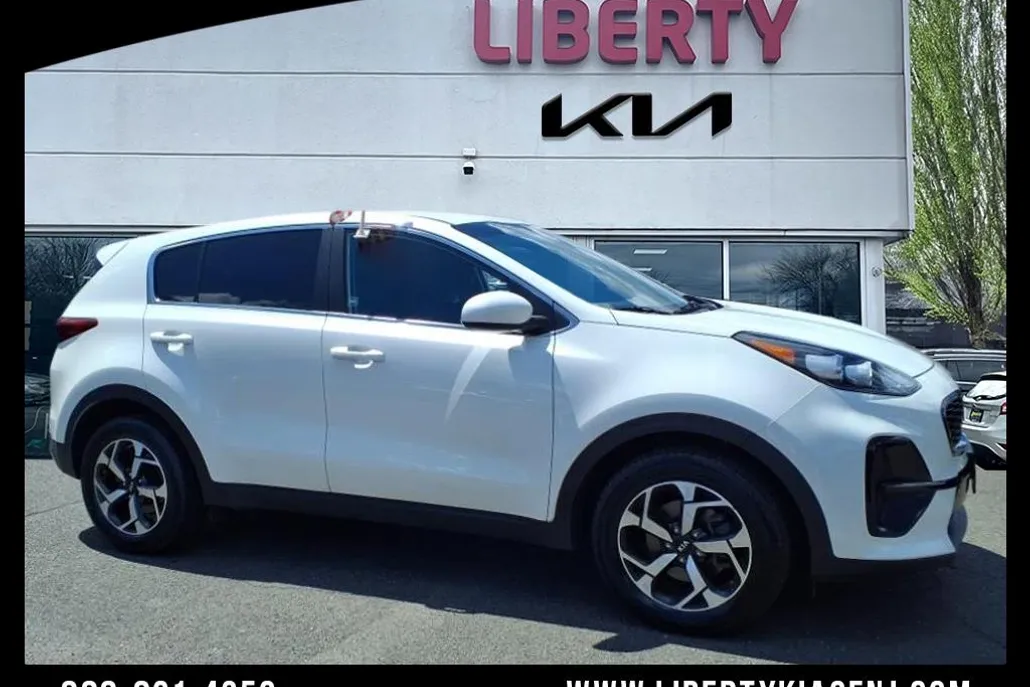 2022 Kia Sportage LX photo 1