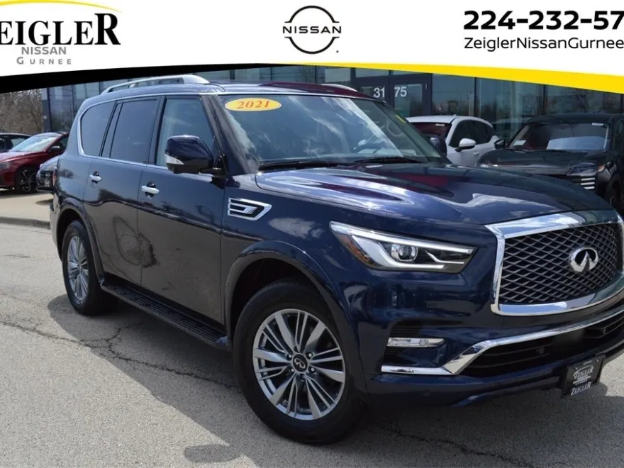 2021 Infiniti QX80 Luxe photo 1