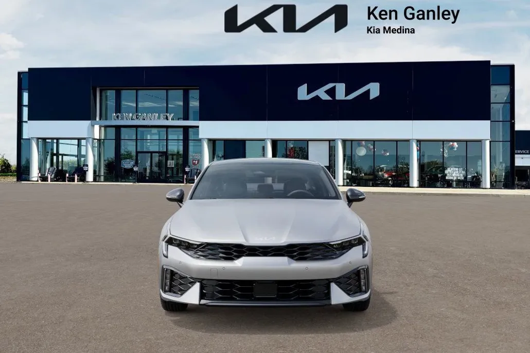 2026 Kia K5 GT-Line photo 1