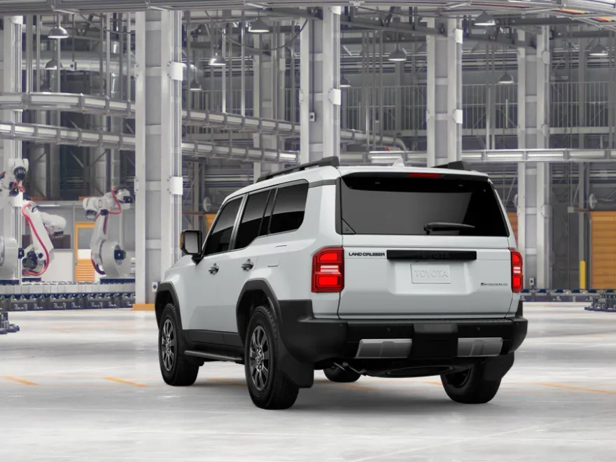 2026 Toyota Land Cruiser photo 1