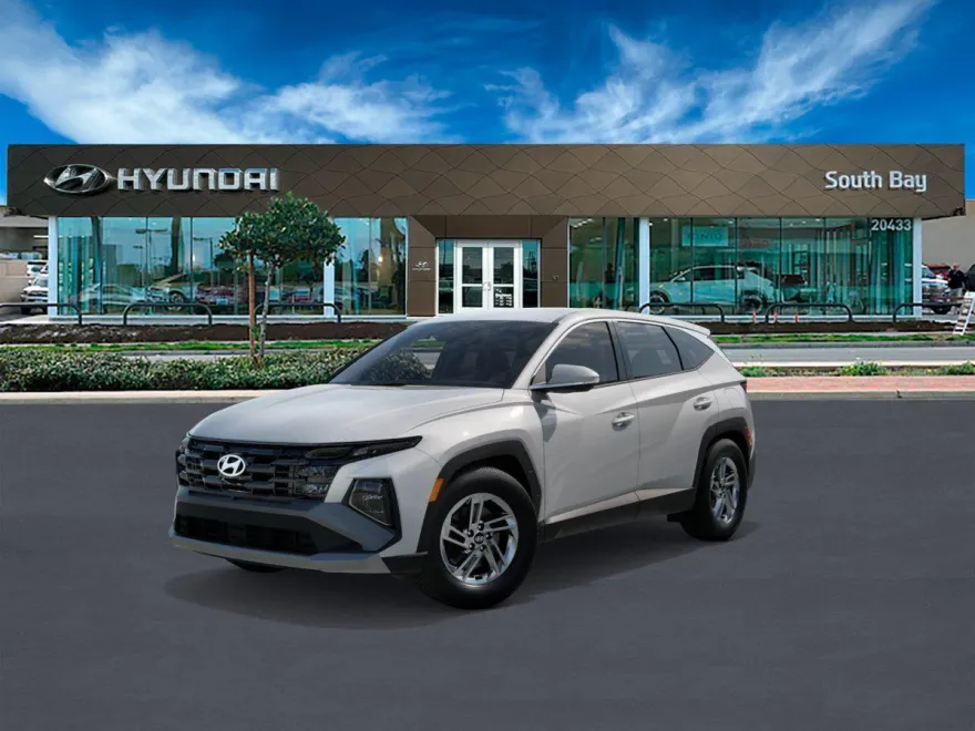 2026 Hyundai Tucson SE photo 1