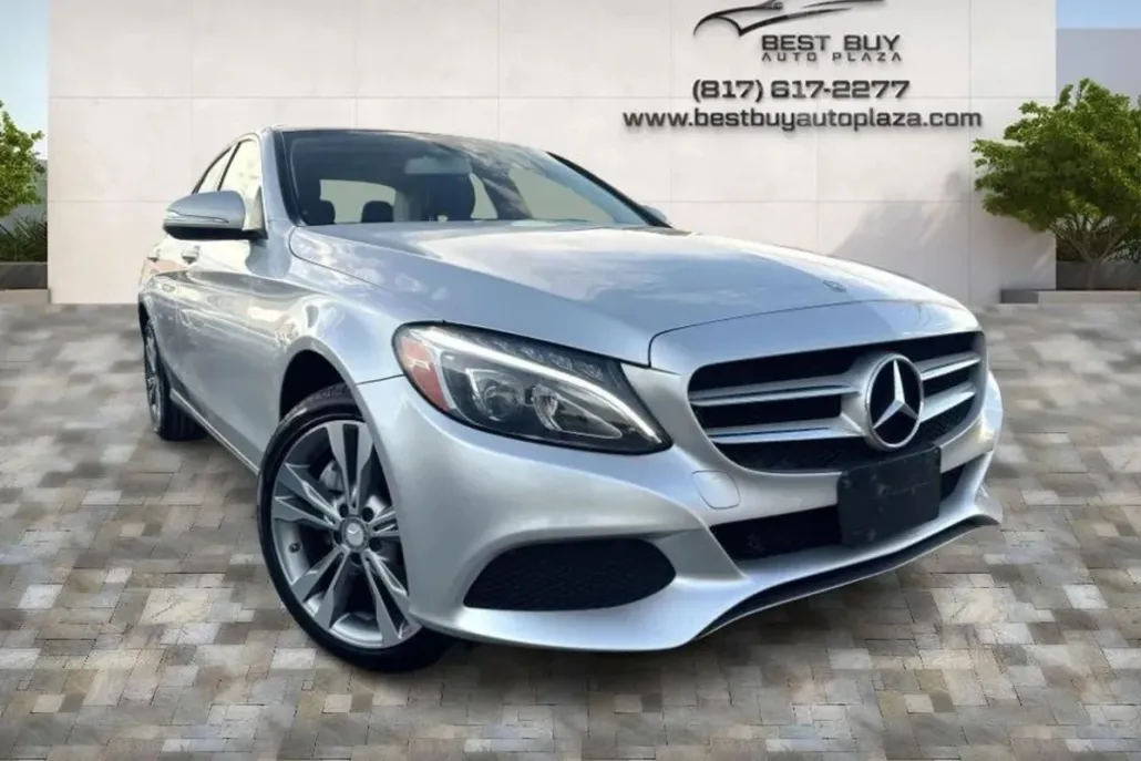 2015 Mercedes Benz C 300 4MATIC Sedan photo 1