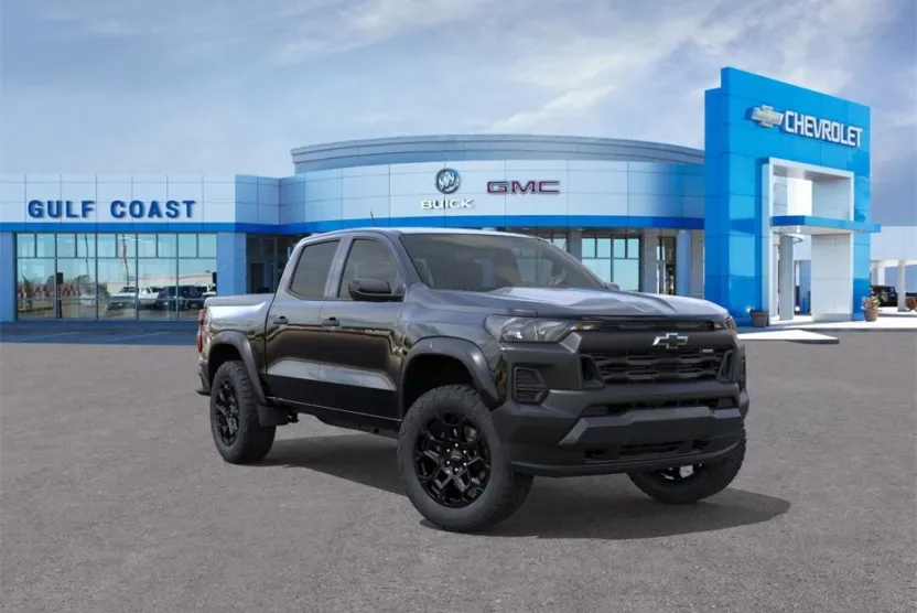 2026 Chevrolet Colorado Trail Boss photo 1