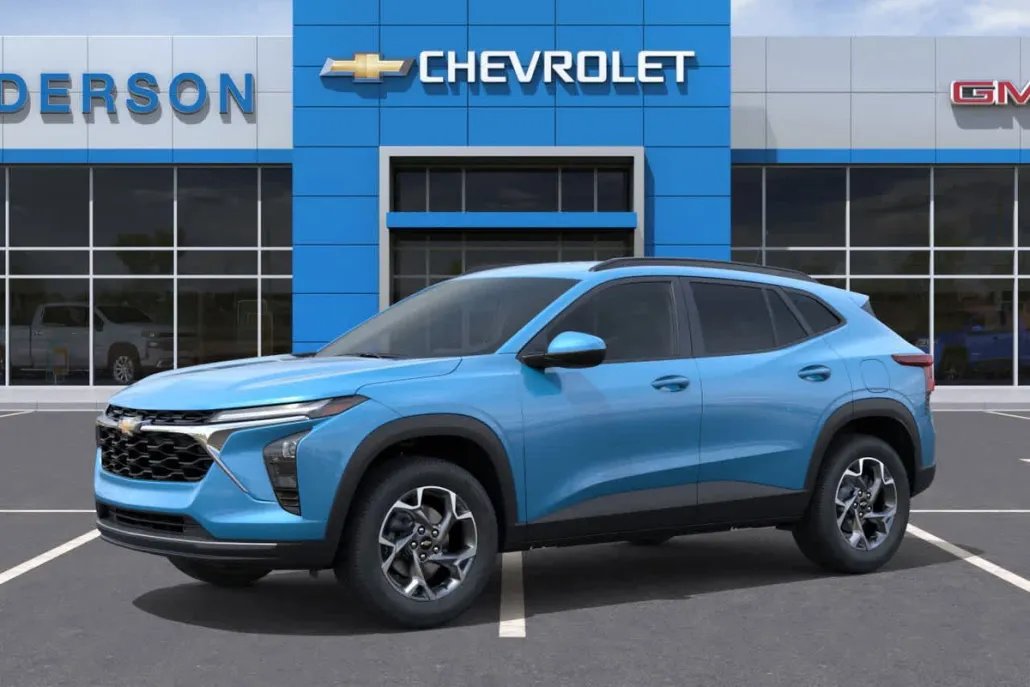 2026 Chevrolet Trax LT photo 1